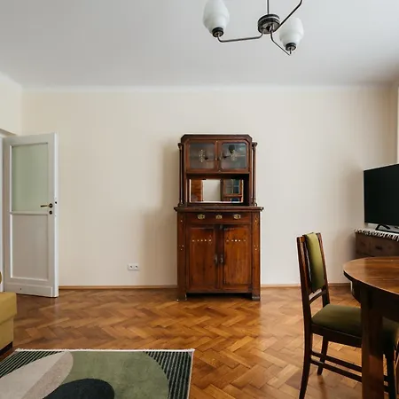 Native Falata 12 * Cracovie